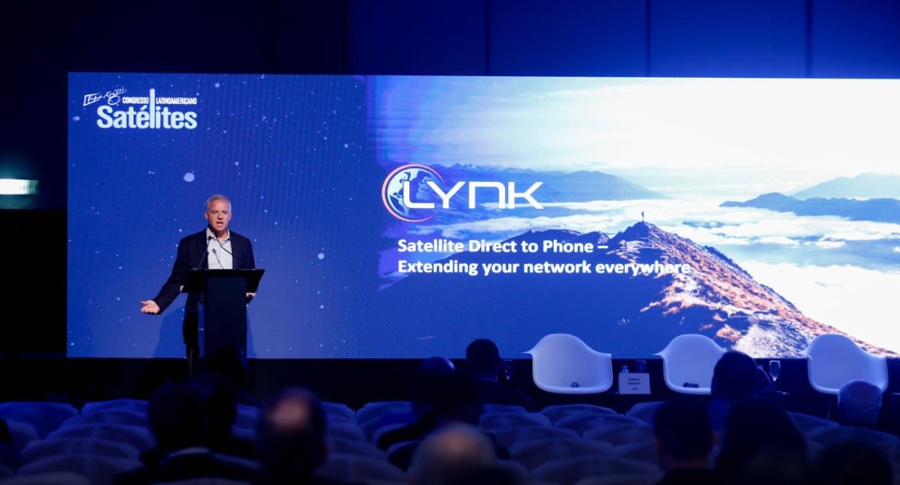 Lynk quer testar conexão entre satélite e celular com operadoras brasileiras