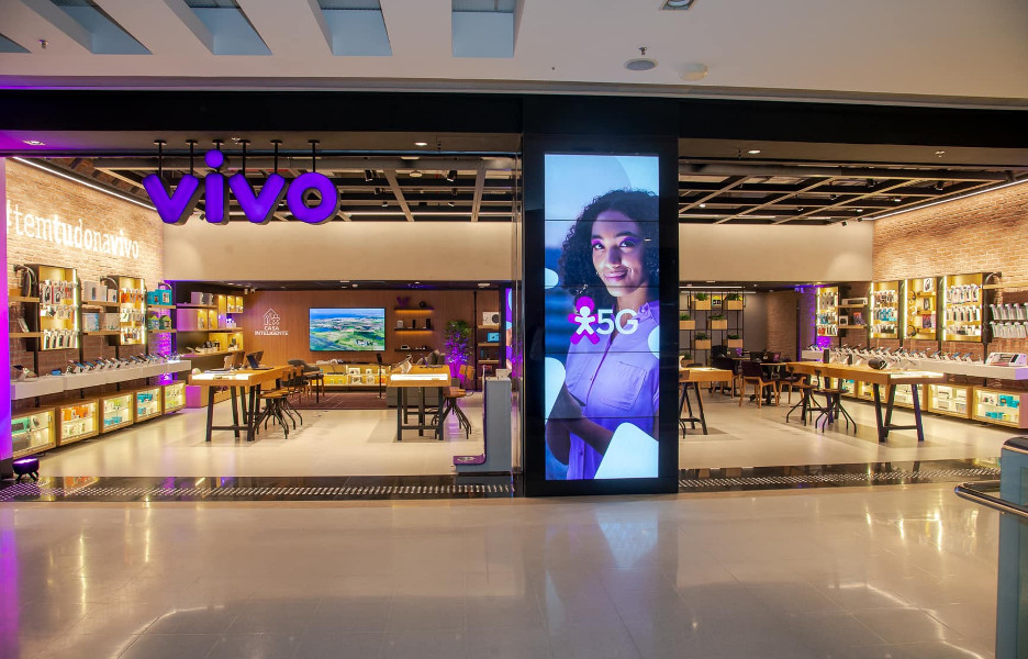 Vivo agora comercializa TVs da Samsung