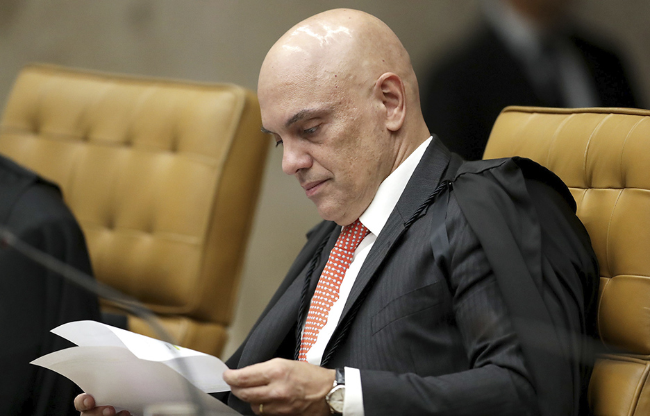 STF aplica multa diária de R$ 5 milhões à X